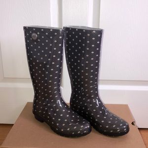 UGG rain boots